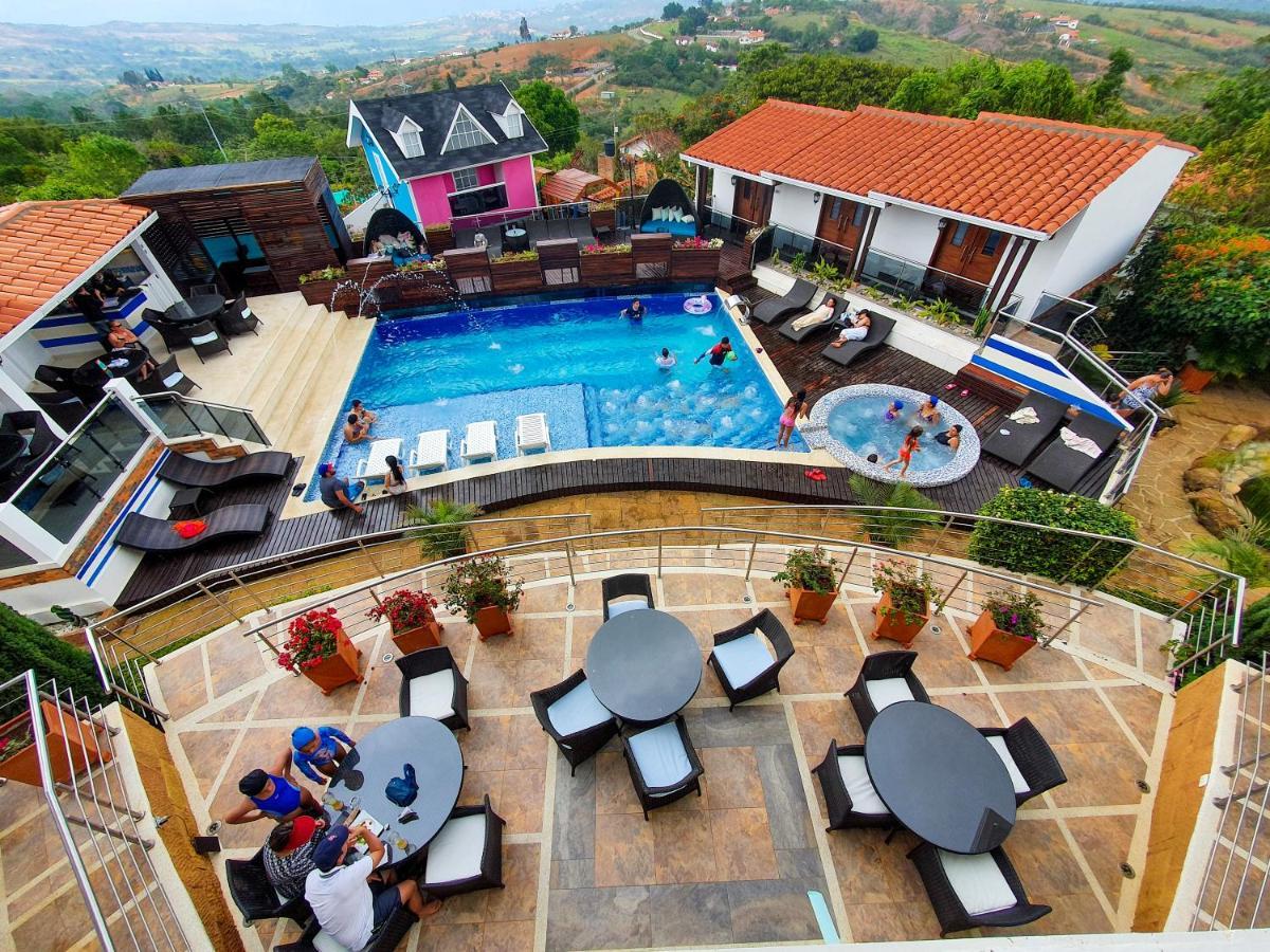 Hotel Mansión